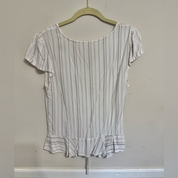 Sim & Sam | Short Sleeve White & Lilac V Neck Drawstring Top | Size Medium - Picture 3 of 8